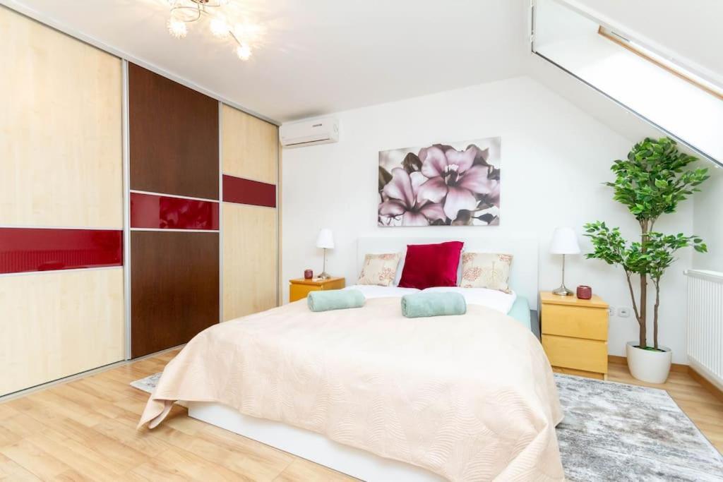 Apartmán Family Lux Lounge In Voeroesmarty Street By Nw Budapešť